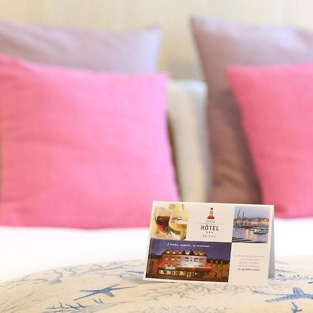 Trinite Hotel La Trinité-sur-Mer Esterno foto