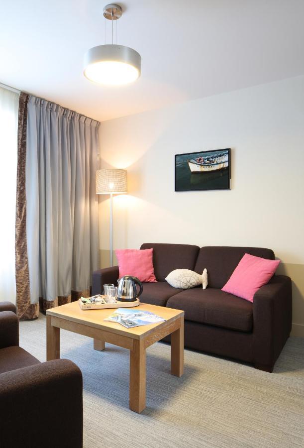 Trinite Hotel La Trinité-sur-Mer Esterno foto