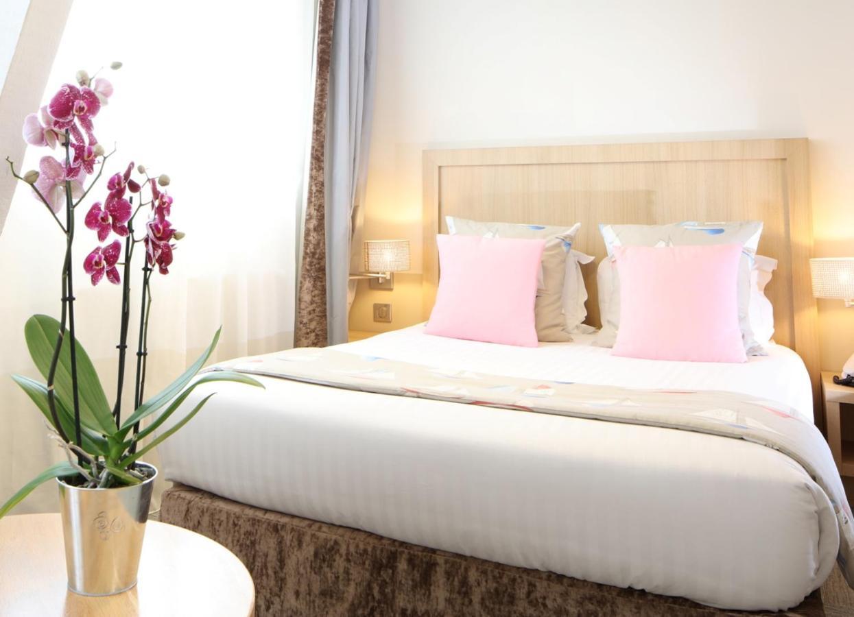 Trinite Hotel La Trinité-sur-Mer Esterno foto