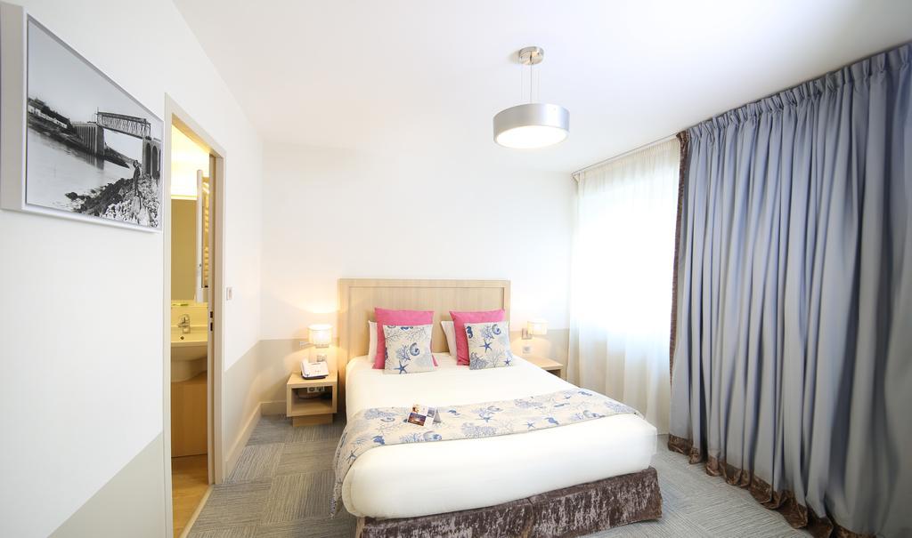 Trinite Hotel La Trinité-sur-Mer Esterno foto
