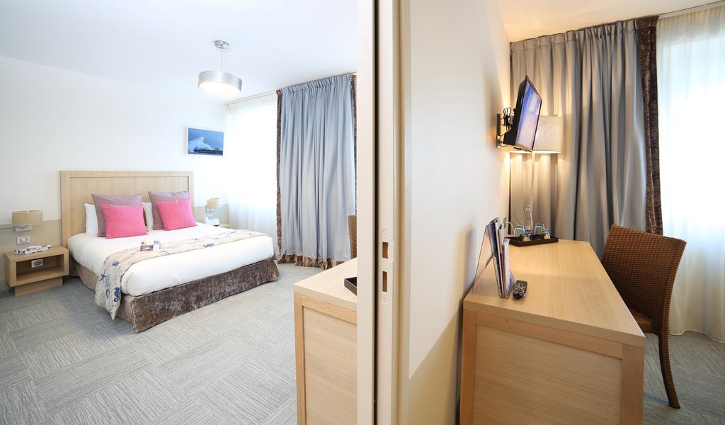 Trinite Hotel La Trinité-sur-Mer Esterno foto