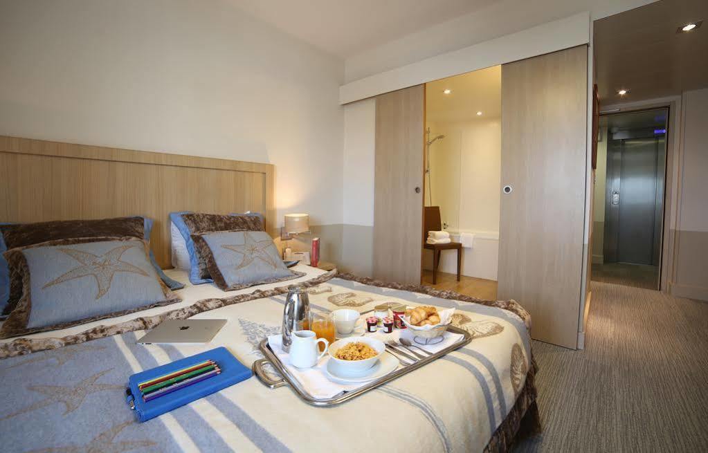 Trinite Hotel La Trinité-sur-Mer Esterno foto